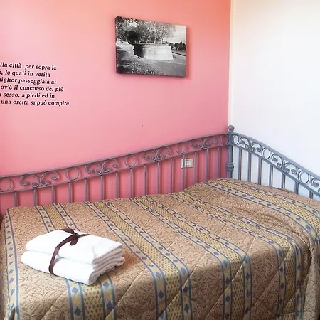 Bed & Breakfast Il Giardino Dei Poeti 3*