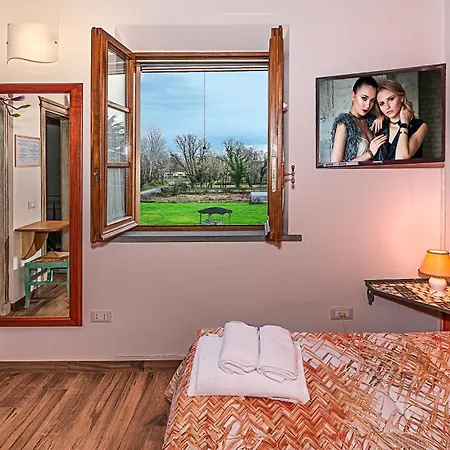 Bed & Breakfast Il Giardino Dei Poeti And Lucca