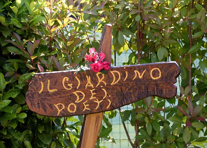 Il Giardino Dei Poeti And