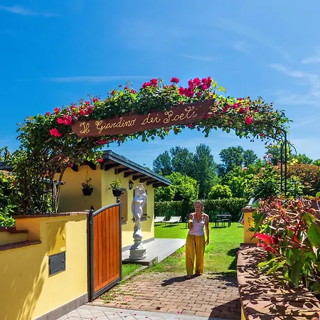 Il Giardino Dei Poeti And 2* Lucques