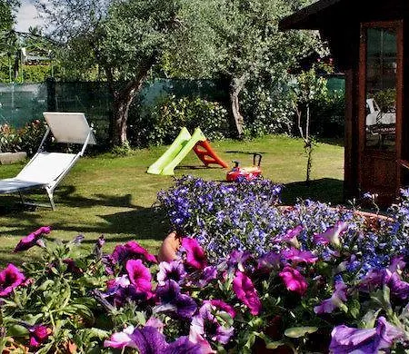 Il Giardino Dei Poeti And Couette-café Lucques